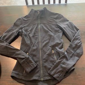 Lululemon define jacket size 2 - used